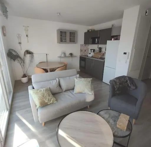 Recent Confort Lejlighed *